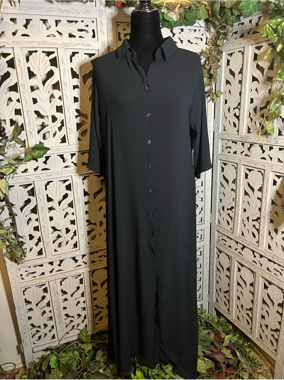 TIME & TRU CLASSY TRUE BLACK LIGHTWEIGHT FLUID BUTTON UP MAXI SHIRT DRESS